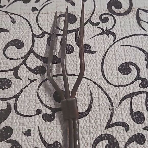 Vintage Three Prong Toasting Fork - Picture 5 of 7